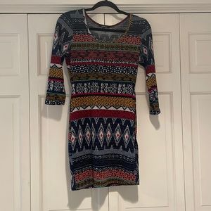 Multi colored dress 3/4 sleeves